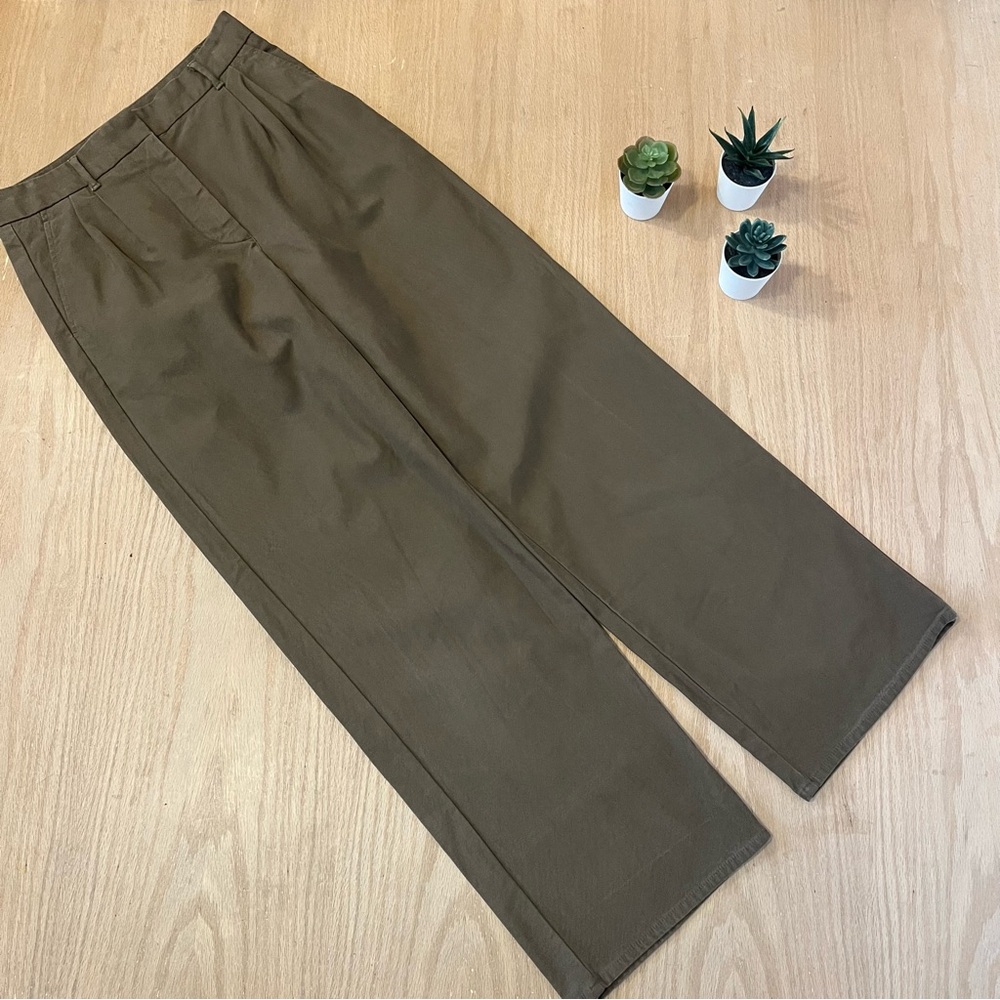 Aritzia / Wilfred Free High Waisted Wide Leg Dion Pants